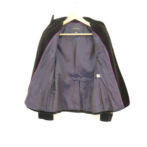 Academia Banana Republic Black Velvet Blazer with Gold Coat of Arms Buttons 4 - Picture 11 of 15